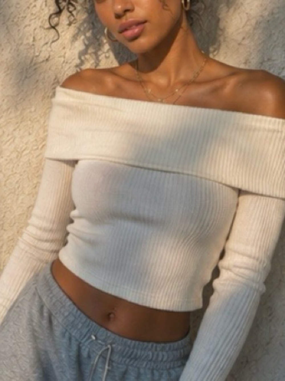 Off-Shoulder Ribbed Crop Sweater - Cream